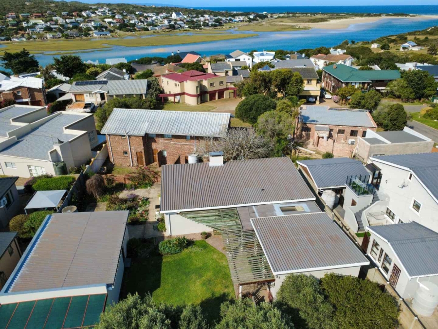 3 Bedroom Property for Sale in Stilbaai Wes Western Cape